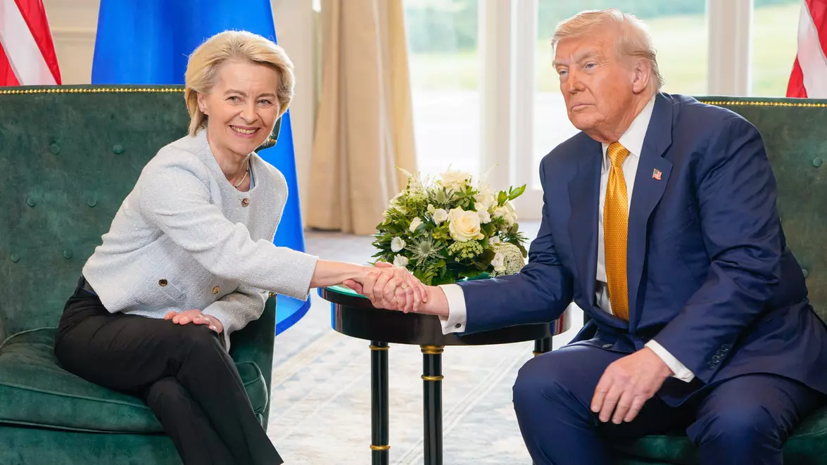 Bruxellesul încearcă să-l calmeze pe Donald Trump în legătură cu oferta făcută Canadei. Statele membre nu vor noi tensiuni cu Washingtonul