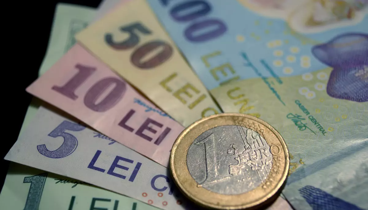 Presiunea pe leu s-a calmat, dar euro rămâne pe un palier mai sus. Efectul s-a resimțit asupra ROBOR