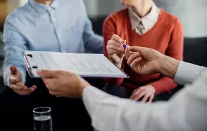 Piața asigurărilor a însumat 25,8 miliarde de lei anul trecut. Sectorul RCA a generat majoritatea cifrei de afaceri