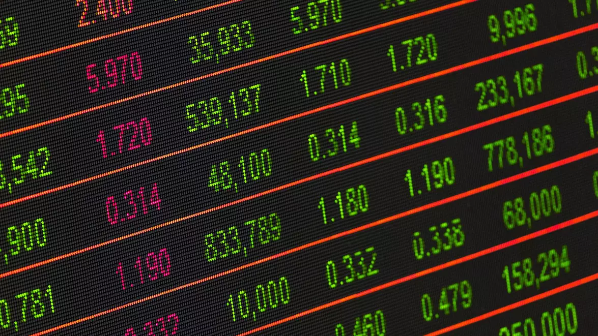 Bursa de Valori București a închis ședința de tranzacționare pe roșu. Indicele BET a scăzut cu 0,83%
