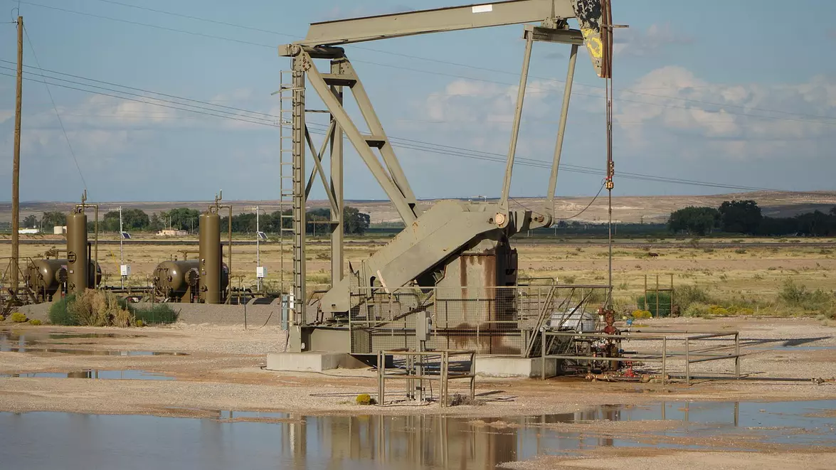 SUA încearcă să transforme sondele petroliere abandonate în surse de energie. Scopul este reducerea poluării 