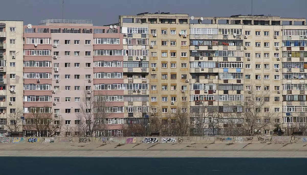 Cumpărătorii nu renunță. Patru din cinci locuințe noi vândute în trimestrul III au avut la bază decizii de achiziție mai vechi de 12 luni