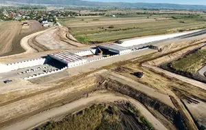 Contractele SAFE pentru autostrăzi rămân în mare parte în România. Firmele locale au câștigat 7 din 9 loturi