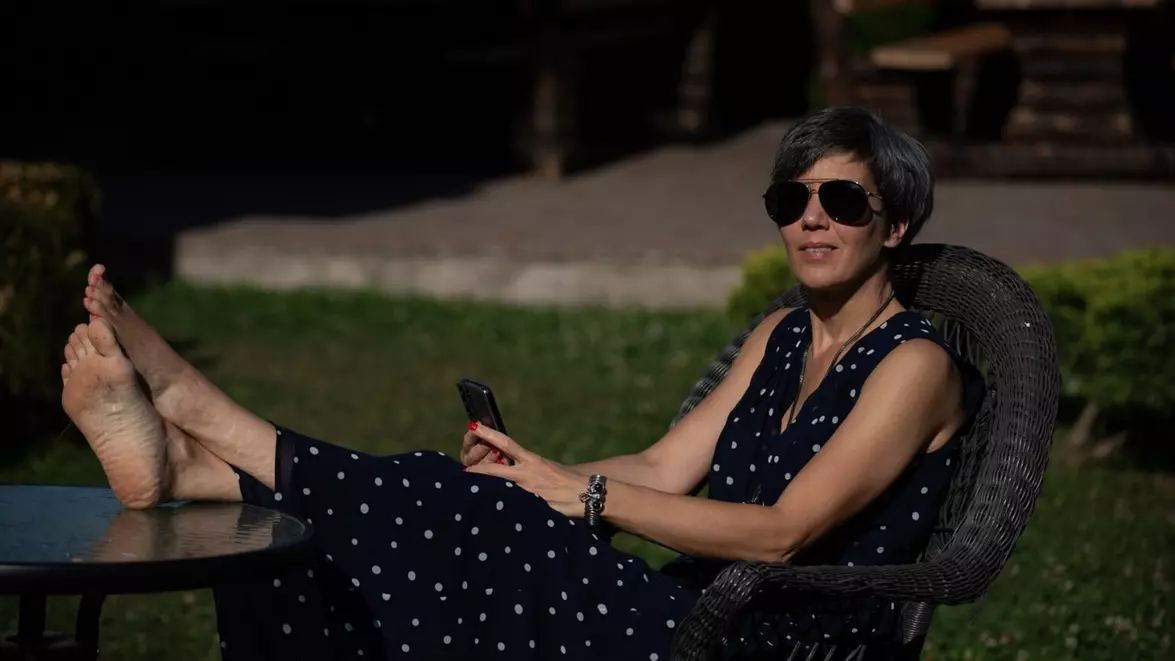 Ospitalitatea, între alegere și obligație. Cât de mult poți oferi oaspeților înainte ca excepția să devină o povară?