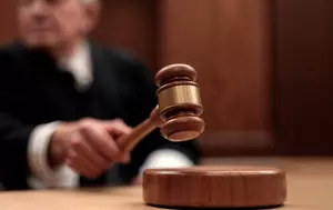 Cât ne costă procesele pierdute de stat. Despăgubiri de 2,3 miliarde de lei în 2025 și drepturi salariale de 7,14 miliarde scadente în 2026