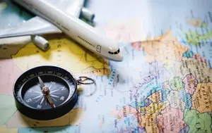 Numărul turiștilor români a scăzut cu 5,8% în luna februarie. Emirates deservește doar 125 de destinații internaționale în perioada de Paște