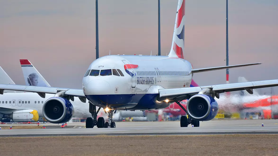 Transportul aerian de mărfuri a crescut cu 13,4% în primul trimestru. Aeroportul din Cluj este lider pe rutele interne