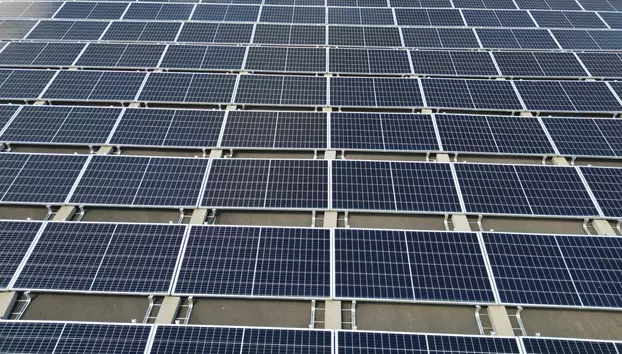 Statul pune 500 milioane euro în energie solară. Instituțiile publice pot primi până la 10 milioane