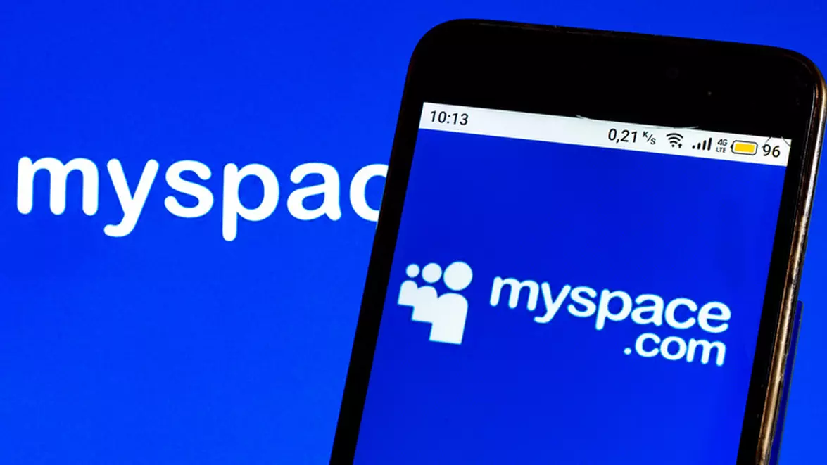 MySpace încearcă să revină după 20 de ani de moarte clinică. Noutatea: social media în care nu algoritmul decide ce vezi