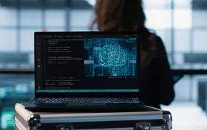 Acțiunile CoreWeave urcă cu 18%. Veniturile companiei s-au dublat în trimestrul al doilea