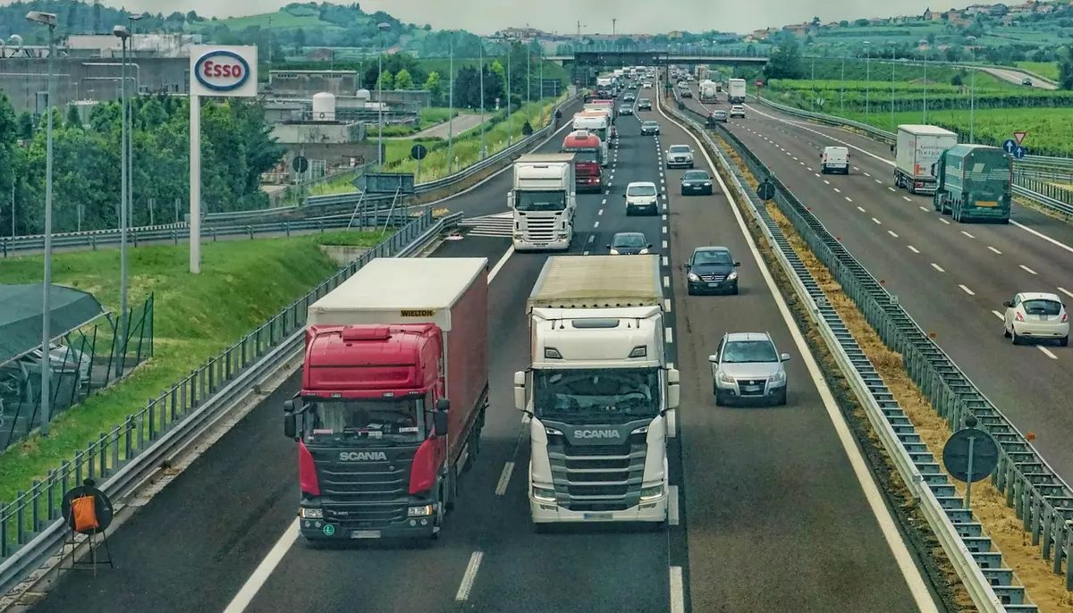 Asigurarea RCA se scumpește. Creșteri de peste 12% pentru majoritatea șoferilor