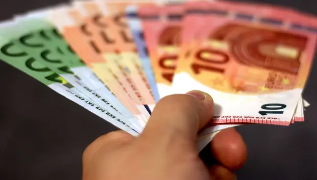 Pilonul IV de pensii ocupaționale a fost restartat. Cum pot beneficia angajații de deducerea fiscală de 400 de euro