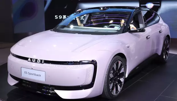 Audi și SAIC lansează 4 modele noi pe piața din China. Companiile construiesc un centru de inovație în Shanghai