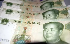 Economia Chinei a frânat în aprilie. Vânzările retail au crescut cu doar 0,2%
