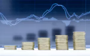 PIB-ul României a scăzut cu 0,7% în primul semestru. Consumul populației se reduce, iar construcțiile își mențin evoluția pozitivă