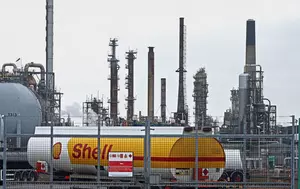 Profitul Shell urcă la 9,8 miliarde de dolari. Războiul cu Iranul îi dublează câștigul trimestrial