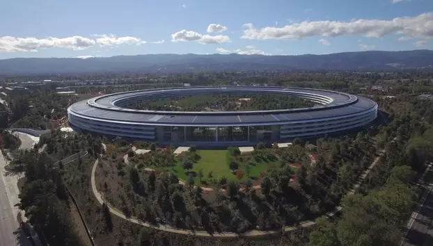 Apple vrea cipuri chinezești de la o companie aflată pe lista neagră a Pentagonului. Achizițiile depind de acordul administrației Trump 