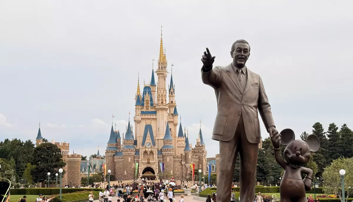De ce fostul CEO al Disney nu mai calcă în parcurile Disneyland. Bob Chapek spune că reușitele sale au fost șterse din istoria companiei
