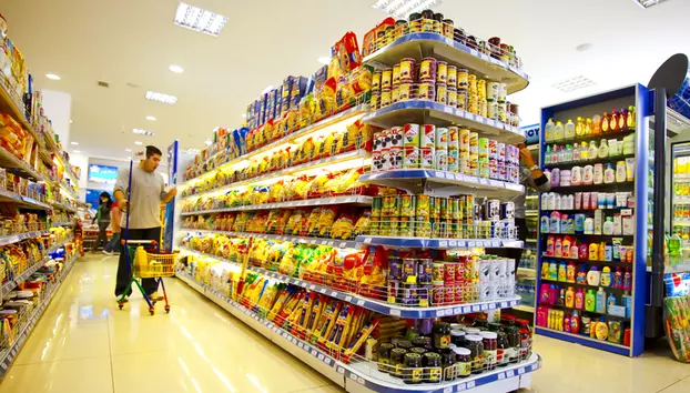 Vânzările în magazinele din România au scăzut. La nivel european se înregistrează o creștere de 1,9%