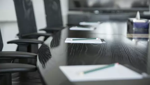 Afacerile din serviciile pentru companii au crescut cu 9,4%. Cifra de afaceri s-a redus cu 1,4% în primul semestru