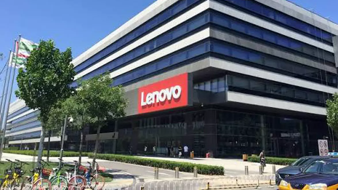 Lenovo raportează cel mai bun trimestru din istoria companiei. Veniturile au atins nivelul record de 26,9 miliarde de dolari