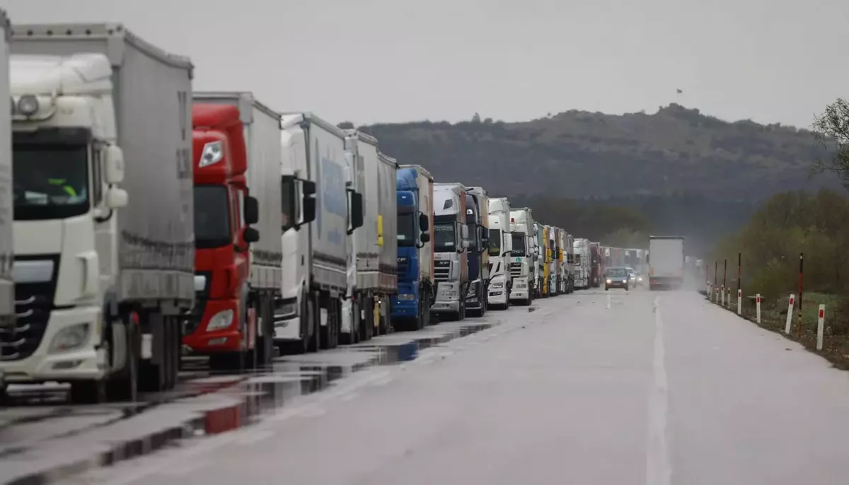 Când consumul intern scade, vânzările externe cresc de nevoie. Companiile românești au crescut exporturile, în căutarea profitului pe care nu-l mai fac în țară